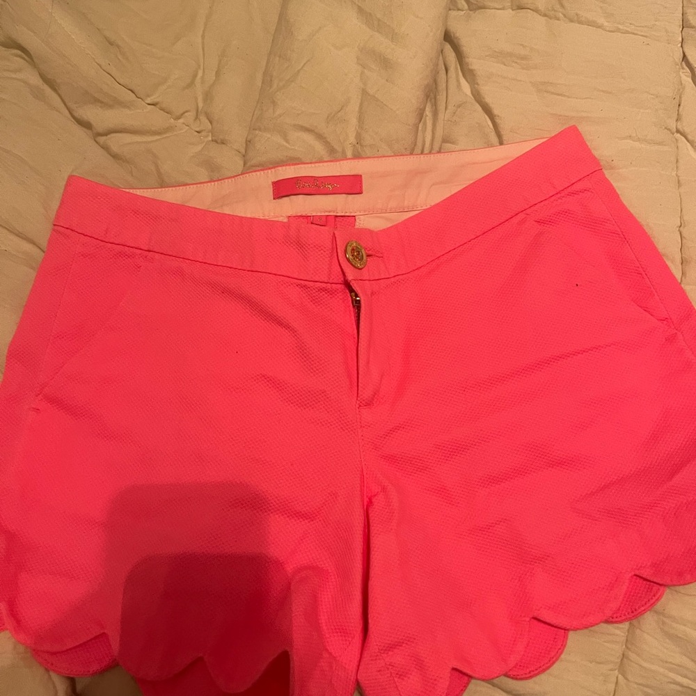 Lilly Pulitzer bright pink shorts